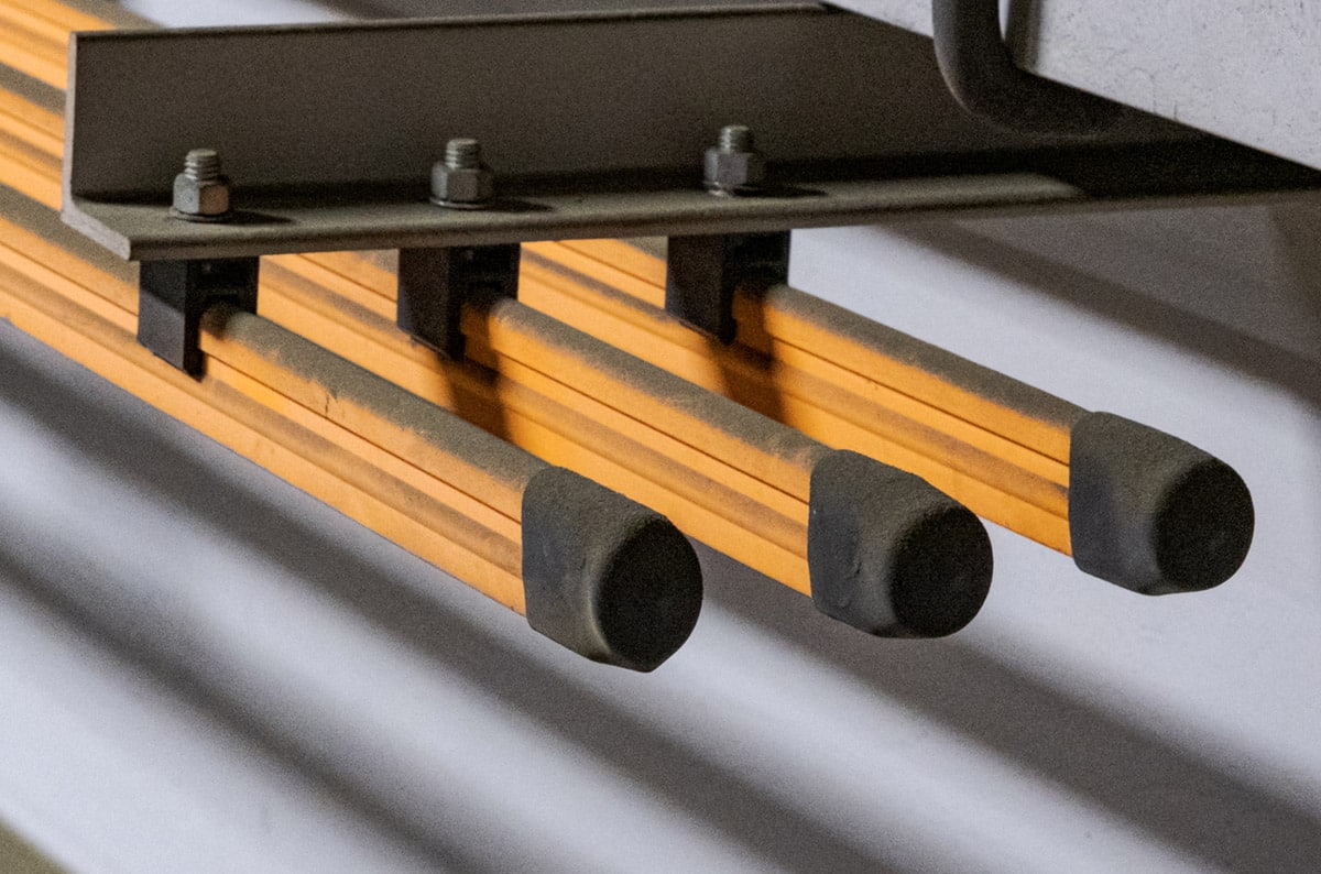Overhead Crane Electrical Grounding: NEC 610.61 Requirements