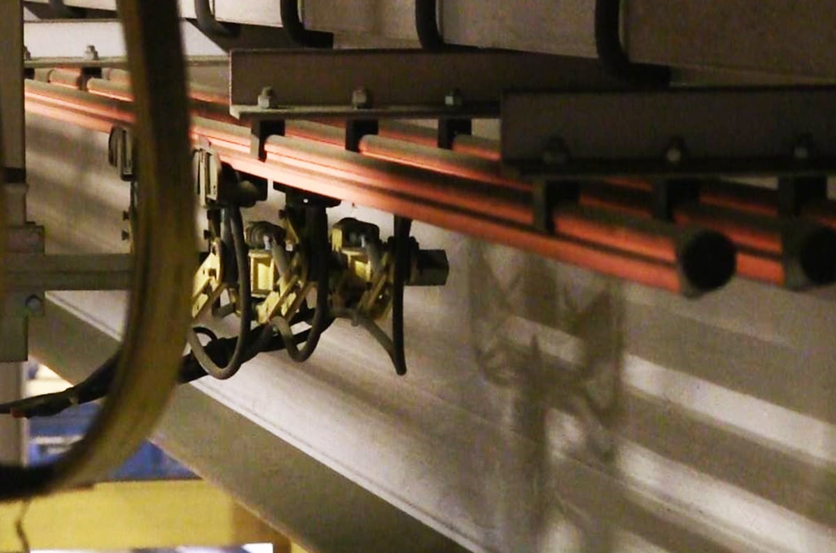 Overhead Crane Electrical Grounding NEC 610.61 Requirements