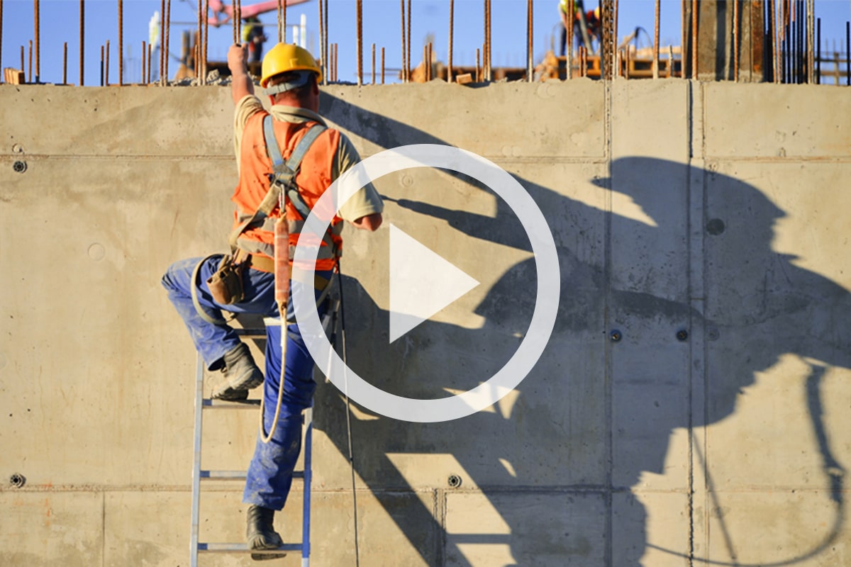 How OSHA’s Ruling on Fixed Ladders Impacts You And Your Employees