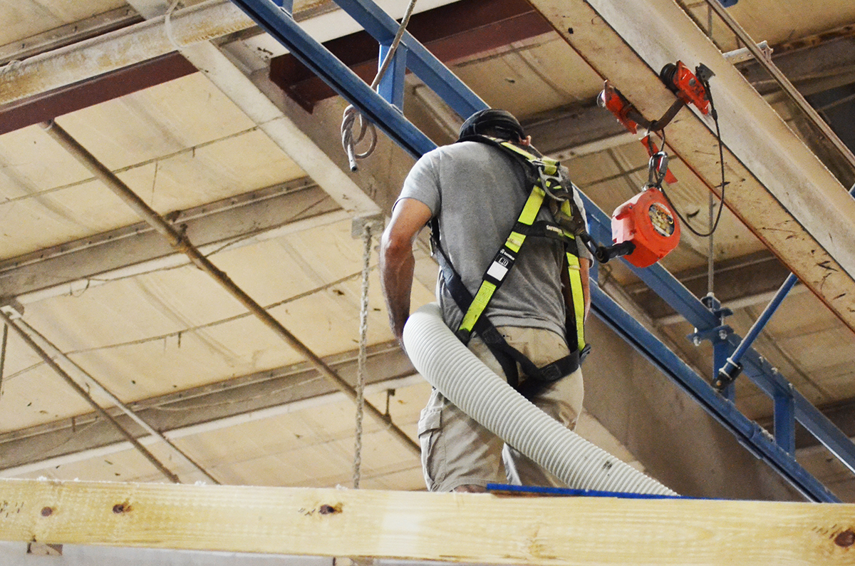 How a Mobile Home Manufacturer Became OSHA Fall Protection Compliant: Featured