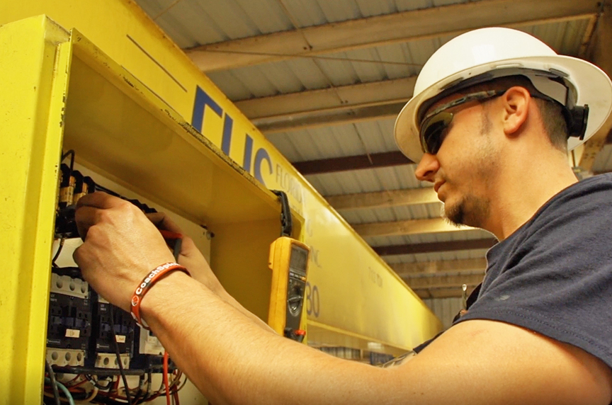 How Can Mazzella’s Crane Service Technician Apprenticeship Help You: Crane Service Technician