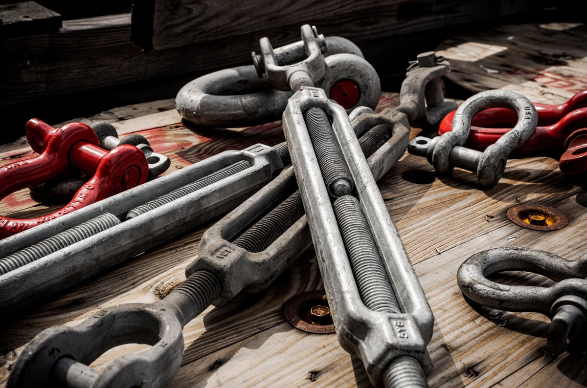 How Are Turnbuckles Inspected and Repaired, per ASME Standards?