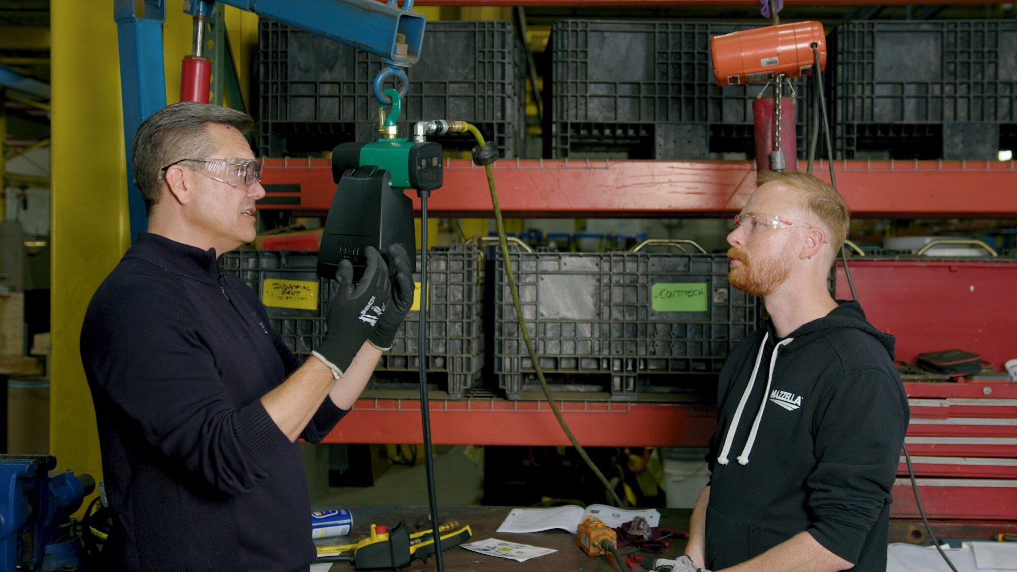 air vs electric hoist